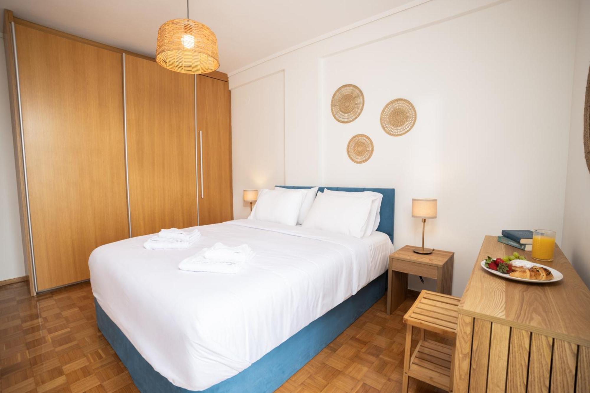 Champagne Sea View Apartment By Binobi! เทสซาโลนิกิ ภายนอก รูปภาพ