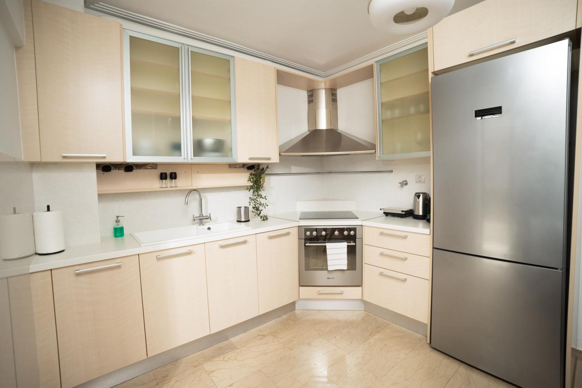 Champagne Sea View Apartment By Binobi! เทสซาโลนิกิ ภายนอก รูปภาพ